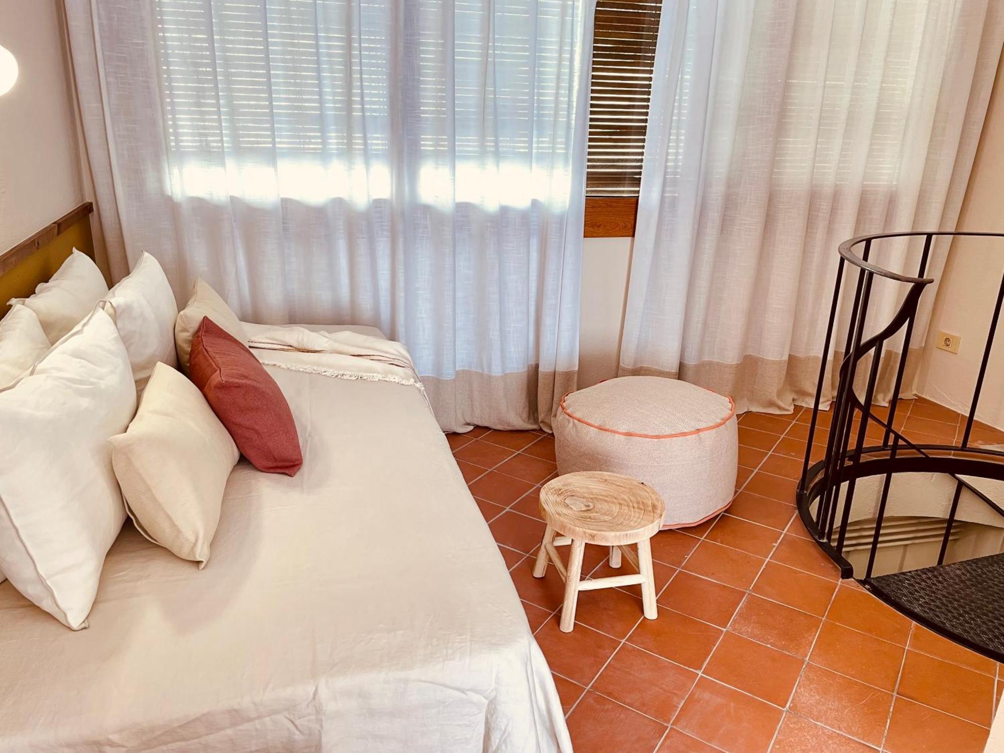 Apartaments Can Gibert Castello  D'Empuries Buitenkant foto