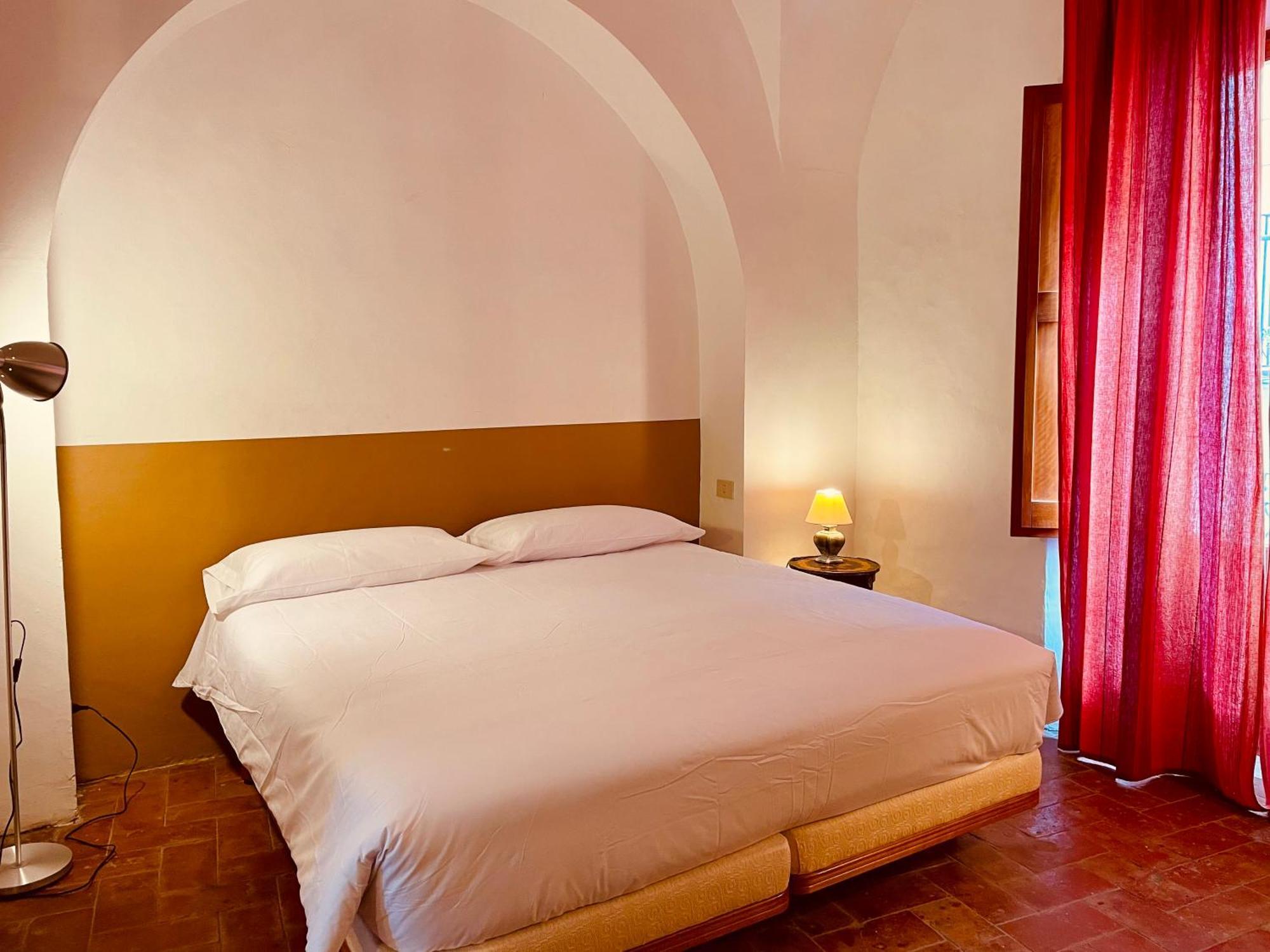 Apartaments Can Gibert Castello  D'Empuries Buitenkant foto