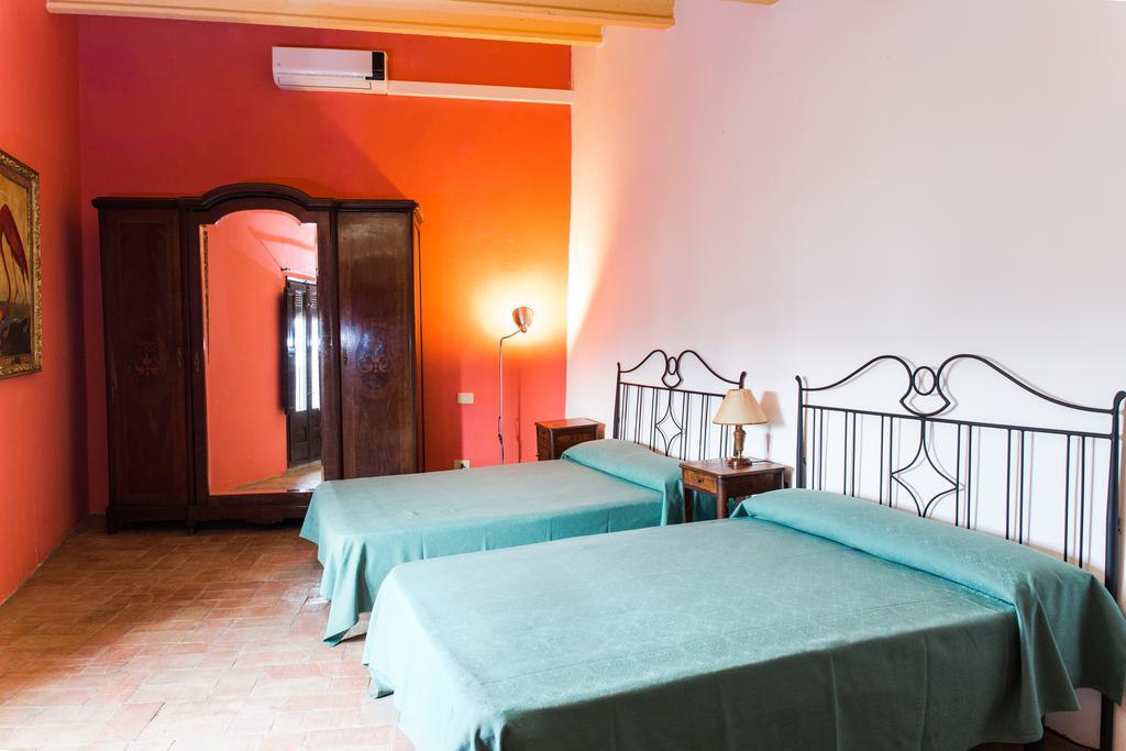 Apartaments Can Gibert Castello  D'Empuries Buitenkant foto