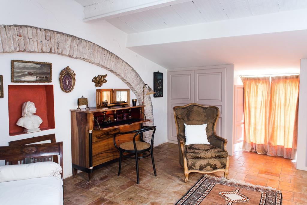 Apartaments Can Gibert Castello  D'Empuries Buitenkant foto